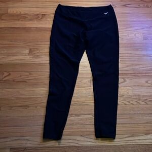 Women’s Nike dri fit black pants.  Good condition